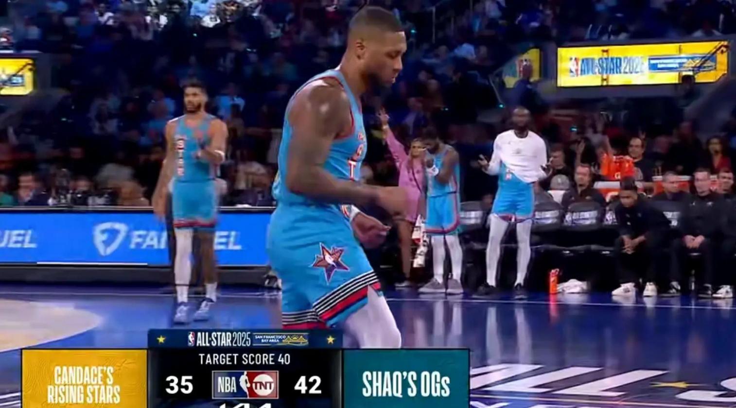 关于浓眉哥连续十二场比赛得分超过大比分获胜，G2不断突破！引发球迷热议的信息-爱游戏入口